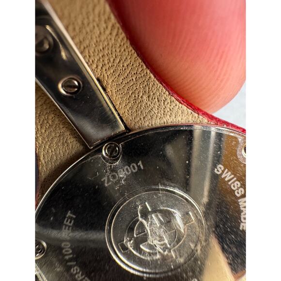 Zodiac ZO6001 Swiss Made Red ULTRA RARE Quartz Analog Women's Oval Watch - Picture 15 of 16